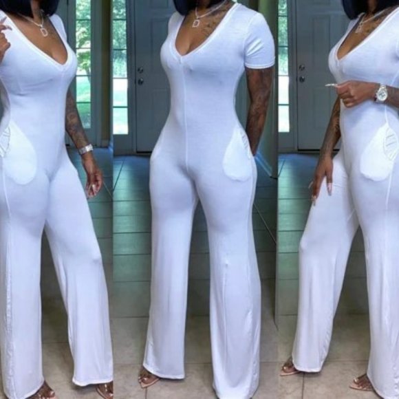 OntheGo V-neck Jumpsuit with hand Pockets Black Large 8/10 stretch style comfort - Picture 2 of 6